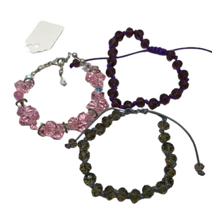 𝅺Bundle 3 adjustable sparkling crystal bracelets colorful variety stacklable